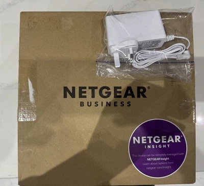 NETGEAR Business- Wireless Access Point (WAX630-100EUS) - WiFi 6 Tri-Band AX6000 - Image 1 of 4