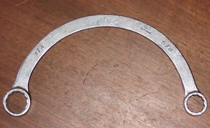 Llave de obstrucción de extremo de caja MAC Tools HM2024 SAE 5/8" y 3/4" media luna 12 puntos - Imagen 1 de 4