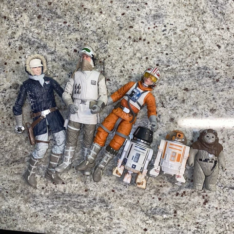 RARE Lot Of 6 HASBRO Star Wars HOTH Action Figures Cover
