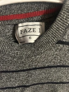 Faze 1 Boys Pullover Knit Sweater Gray And Black Striped Size 6 - Picture 1 of 3