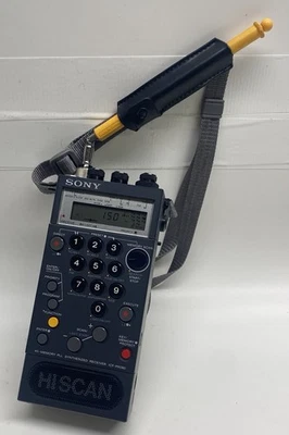 SONY ICF-PRO80 PLL Sintetizador Receptor Portátil Radio FM/LW/MW/SW *Encendido* Foto 1 de 3