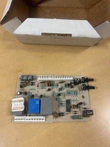 genie garage door opener circuit board 30611R - Picture 1 of 2