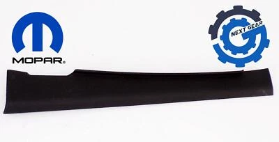 5SZ56DX9AA New OEM Mopar Right Pillar Extension Trim for 2017-2022 JEEP Compass - Imagem 1 de 4