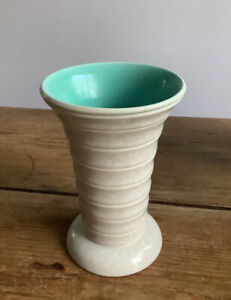 Vintage Poole Pottery Twintone Seagull And Green Vase C67