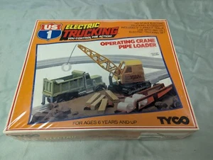 Tyco US 1 ELECTRIC TRUCKING - Operating Crane Pipe Loader (FACTORY SEALED) - Picture 1 of 2