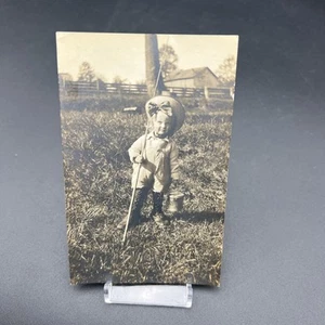 Vtg RPPC Little Girl Fishing Rod and Bait Bucket Photo Unposted Divided Back - Bild 1 von 7