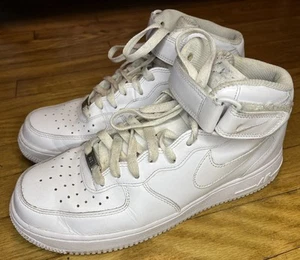 Nike Air Force 1 Mid Men's Triple White Sneakers Size 9.5 Shoes - Picture 1 of 15