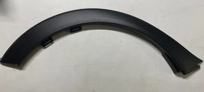 Moldura de arco alargador SUBARU XV CROSSTREK roda poço para-lama C10010066 (91112FJ120) - Imagem 1 de 4