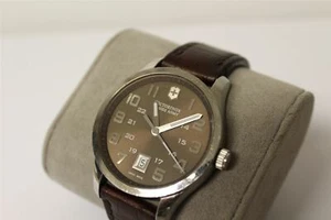 PRE-OWNED : Victorinox Mens Classic Alliance Dial 241323 Watch - Picture 1 of 4