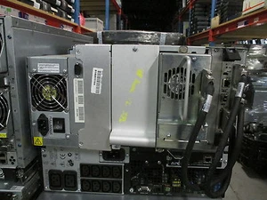 HP StorageWorks MSL6026 Tape Library + LTO 3 HP973605-101 Tape Drive - Afbeelding 1 van 2