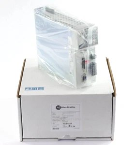 Allen Bradley 2097-V32PR2 Kinetix 300 Servoantrieb 120/240V 1PH - Neu Überschuss - Bild 1 von 9