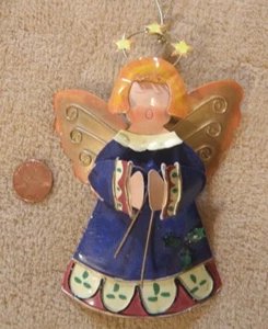 Estatuilla vintage de ángel adorno de Navidad arte popular pintado a mano querubín - Imagen 1 de 3