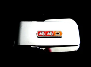 Oldsmobile 442 Silver Money Clip with Hinged Locking Back-Free Custom Engraving - Picture 1 of 3