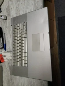 Apple Macbook Pro 17" A1229 tastiera touchpad poggiapolsi 620-4309-a spedizione gratuita - Foto 1 di 15