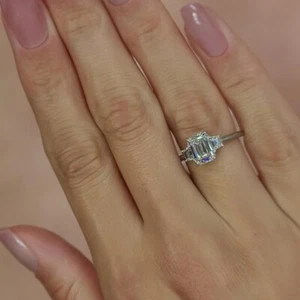 Engagement Ring 2.15 Carat IGI GIA Lab Grown Emerald Cut Diamond 950 Platinum - Picture 1 of 9