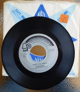 Stampeders 45 RPM Record-Sweet City Woman - Picture 1 of 2