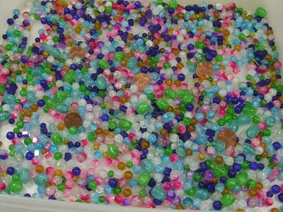 4 Pounds Assorted Shapes and Sizes India Crackle Glass Beads Bulk Lot (PGP-61) - Изображение 1 из 4