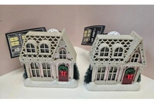 2 Bath & Body Works COZY HOLIDAY COTTAGE HOUSE Nightlight Wallflower Plug in  - Picture 1 of 9