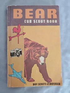Bärenhandbuch für junge Pfadfinder (BSA) mit Elternbeilage - Taschenbuch - Bild 1 von 10