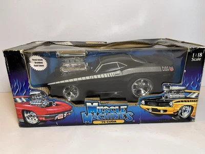Vintage collectible Muscle Machines 1970 Plymouth Cuda AAR Black 1:18 Diecast - Image 1 of 4