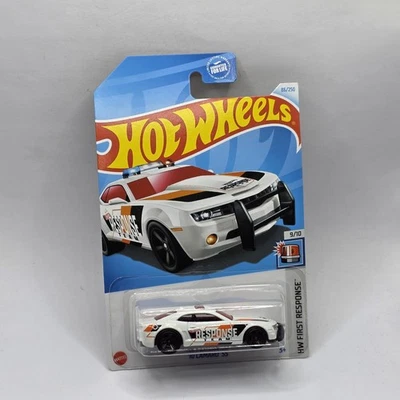 Coche de policía Chevy Camaro SS 2024 Hot Wheels blanco '10 sellado de fábrica Foto 1 de 2