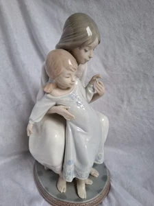 Lladro 1527 Tenderness figurine - Picture 1 of 13