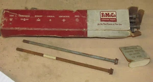 NOS 49-52 Ford Generator Frame Bolts 50 51 8A-10120 - Foto 1 di 1