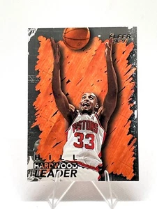 Grant Hill 1996-97 Fleer Hardwood Leader #127 Detroit Pistons HOF - Picture 1 of 3