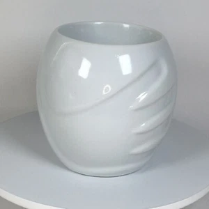 Handleless Mug Contemporary Ceramic Vase Vessel Insulated  - Picture 1 of 7