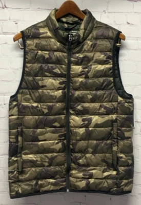Chaleco acolchado Club Room Macy's mediano para hombre acolchado verde camuflaje NUEVO Foto 1 de 4