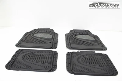 РЕЗИНОВЫЙ КОМПЛЕКТ ИЗ 4 ПЕРЕДНИХ И ЗАДНИХ НАПОЛЬНЫХ КОВРИКОВ CHEVY CRUZE 2016–2019 ГОДОВ ОТ ОРИГИНАЛЬНОГО ПРОИЗВОДИТЕЛЯ - Изображение 1 из 4