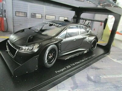 PEUGEOT 208 T16 Pikes Peak 2013 Loeb Winner black schw Test S-PREIS AUTOart 1:18 - Bild 1 von 4