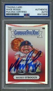 Wade Boggs SIGNED 2023 Topps Garbage Pail Kids Foil /199 Stitches #13b Auto PSA - Bild 1 von 2
