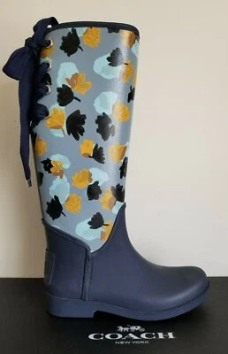 COACH TRISTEE 经典花朵印花系带斗篷标志雨靴 7 I LOVE 鞋 — 第 1/4 张图片