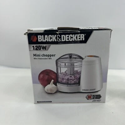 BLACK+DECKER Food Chopper 120W / Mini Chopper SC360 - Image 1 of 4