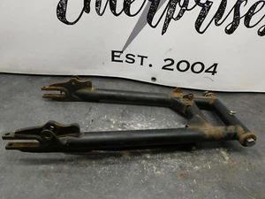 Kawasaki S3 400 Triple Swing arm      2071    - Picture 1 of 8