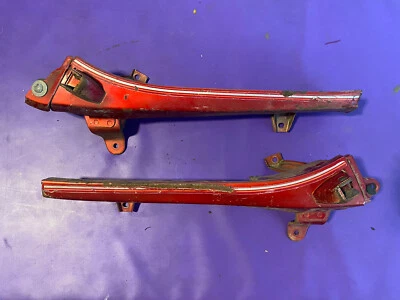 1983 年 1984 年本田 Aero 80 滑板车 NH80 MD-E 红色地板左右套装 — 第 1/4 张图片