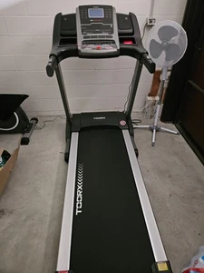 tapis roulant Toorx Marathon 3.0 - Foto 1 di 4