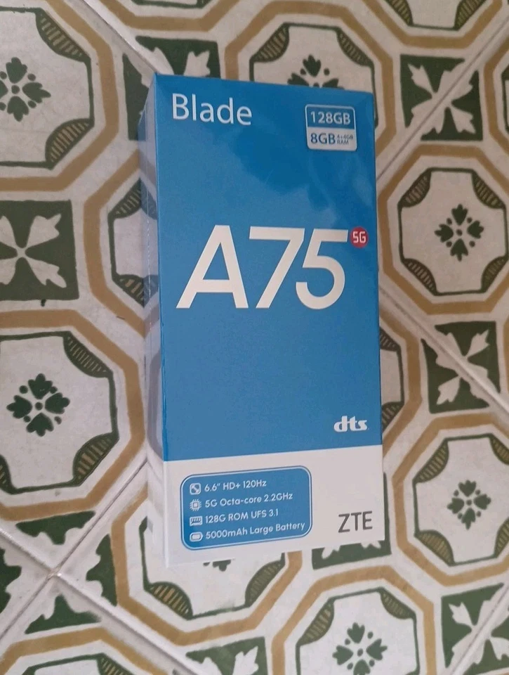 Zte Blade A75 5G 4 128Gb 6.6'' 120Hz  DUAL SIM RAM 8GB (4GB+4GB) nuovo - Immagine 1 di 1