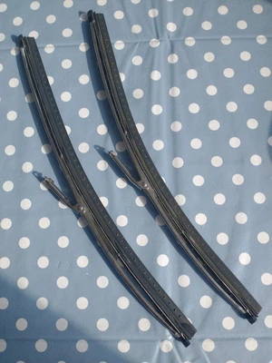 FORD ZEPHYR ZODIAC CONSUL MK2 1956-62 GENUINO NOS TRICO 12" ESCOBILLAS LIMPIAPARABRISAS Foto 1 de 4