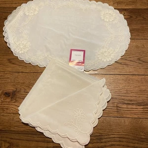 Made In Switzerland Qualität Nr. 30334 Vier Tischsets und Servietten Vintage - Bild 1 von 7