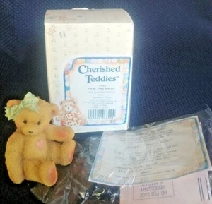 Cherished Teddies Jacki: Hugs & Kisses 1991 Porcelain Figurine P Hillman #950432 - Picture 1 of 10