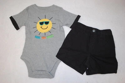 Bebé Niños GRIS S/S CAMISETA DE PUNTO Gafas de Sol MADE YOU SMILE Pantalones Cortos Negros 18 MO Foto 1 de 2