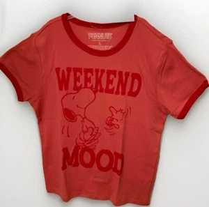 Peanuts Snoopy woman's Short Sleeve Graphic T-Shirt Tee Shirt Top - Picture 1 of 7