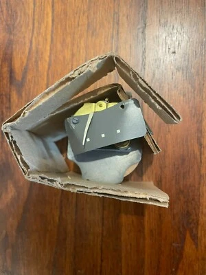 NUEVO DE LOTE AMPERÍMETRO CALIBRE 5996900 PARA CAMIONES DODGE/FARGO/PLY 1939-47 Foto 1 de 2