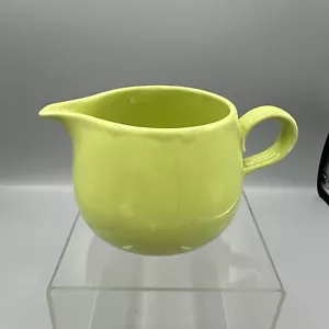 "Crema Corta Ritmo Homero Laughlin De Colección Verde Chartreuse Mediados de Siglo 3,25" - Imagen 1 de 9