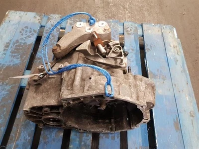 2004-2010 MK5 VOLKSWAGEN GOLF GEARBOX JLU 2.0 TDI DIESEL BKD 5 SPEED MANUAL  - Image 1 of 4