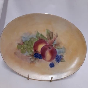 Unmarked Decorative Plate - Picture 1 of 4