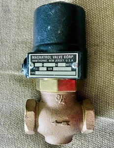 NOS - Magnatrol 18A43-C Solenoid Valve 120V AC 25W 80 PSI - USA - Picture 1 of 4