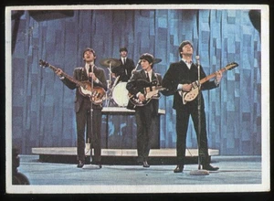 1964 Topps The Beatles (Color) #17 Paul, Ringo, George, John - Paul Speaking - Picture 1 of 2